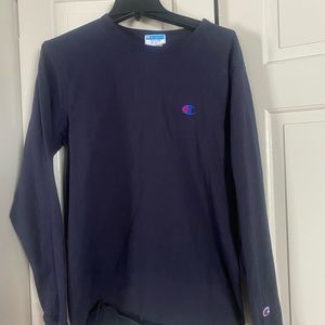 Mens Champion long sleeved T-shirt size medium